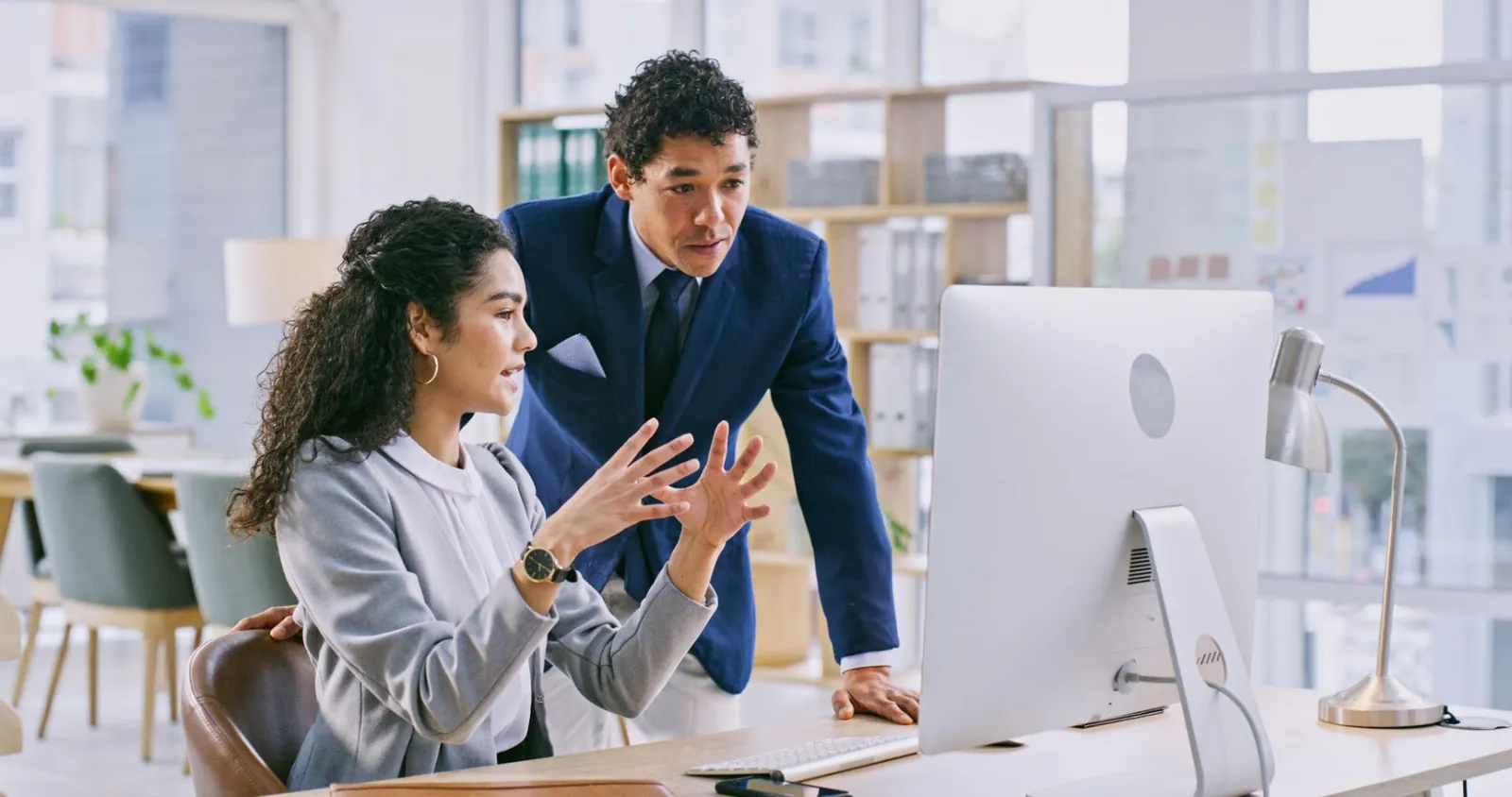 South African legal professionals developing essential lawyer skills through research, collaboration and digital technology.